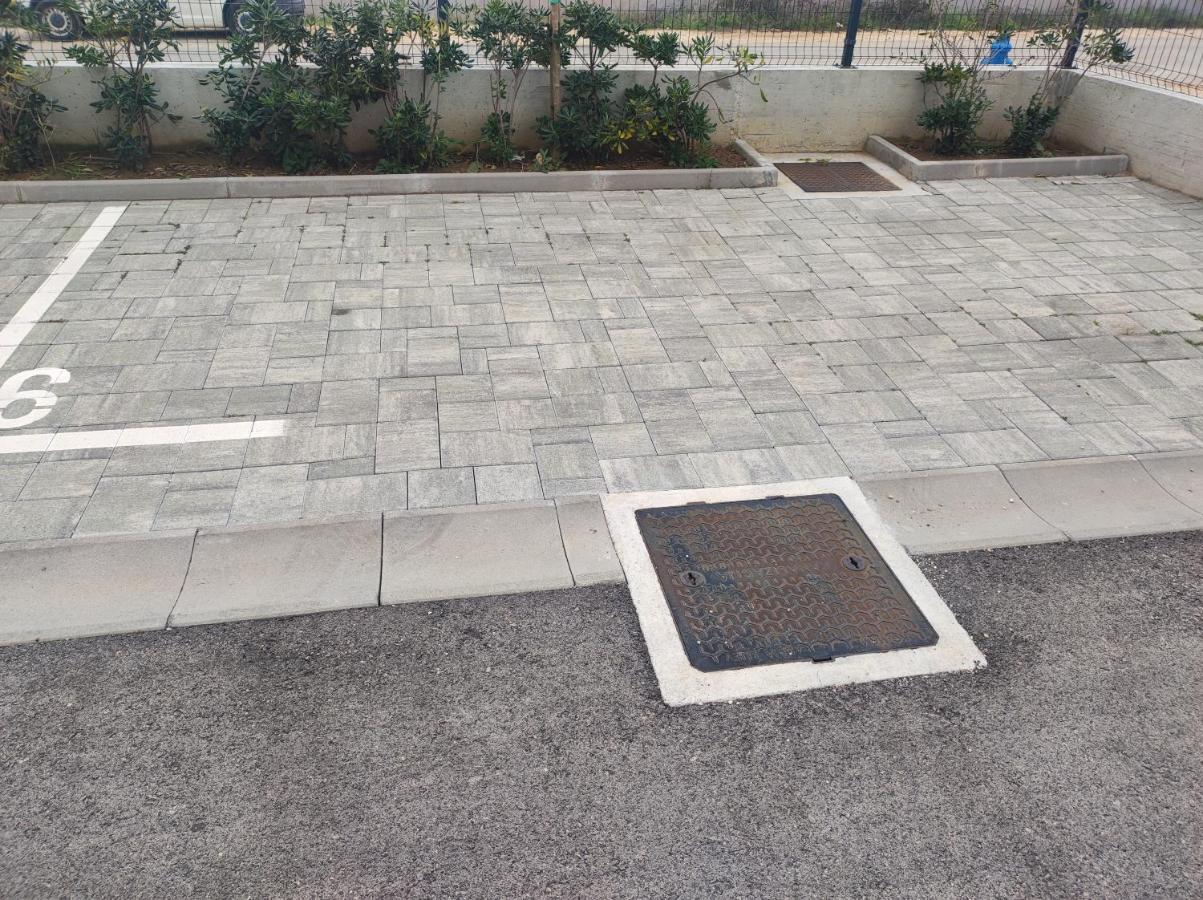 Feel City Near Beach Free Parking With Sea View Zadar Exteriör bild